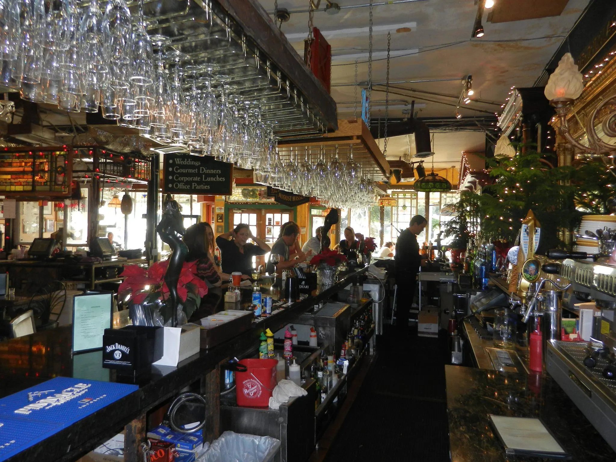 White Wolf Café & Bar
