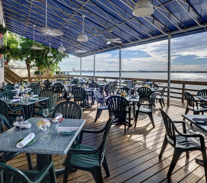 20 Best Restaurants in Clearwater FL You Must Visit!