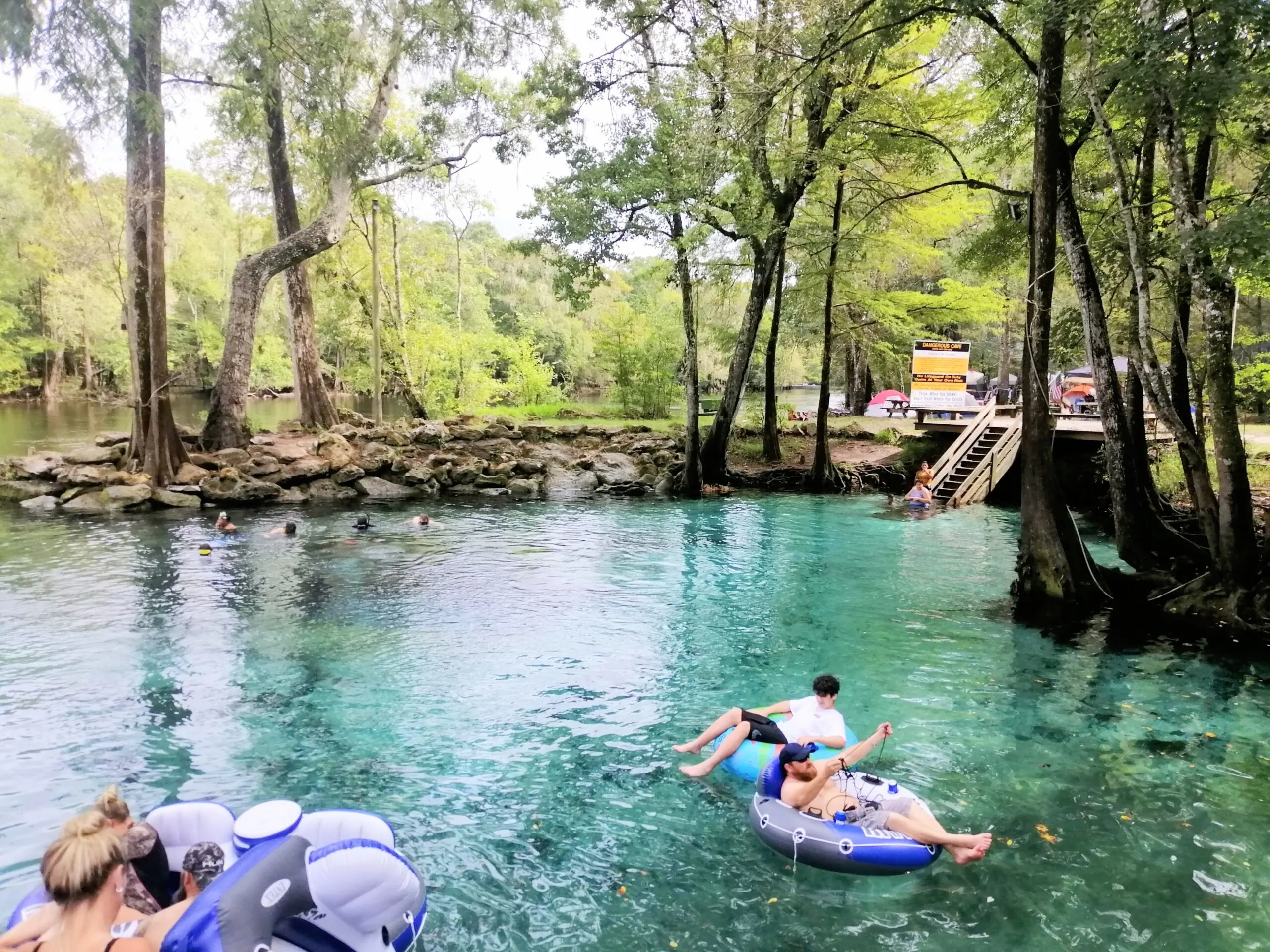 ginnie-springs-in-florida-a-nice-place-to-go-year-round